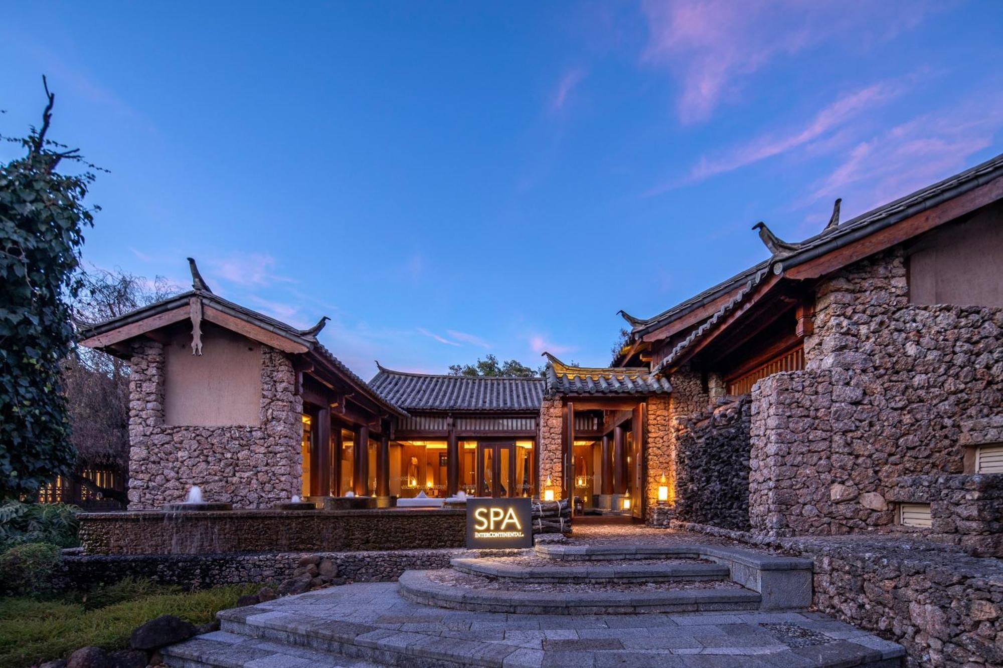 Intercontinental Lijiang Ancient Town Resort By Ihg Eksteriør billede